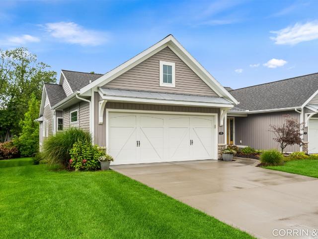 Condo for sale in Zeeland, Michigan