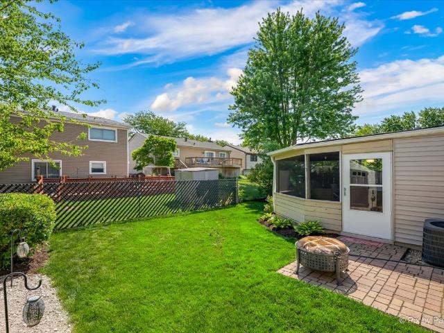 House for sale in Medinah, Illinois