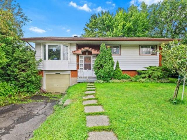 House for sale in Longueuil, Quebec