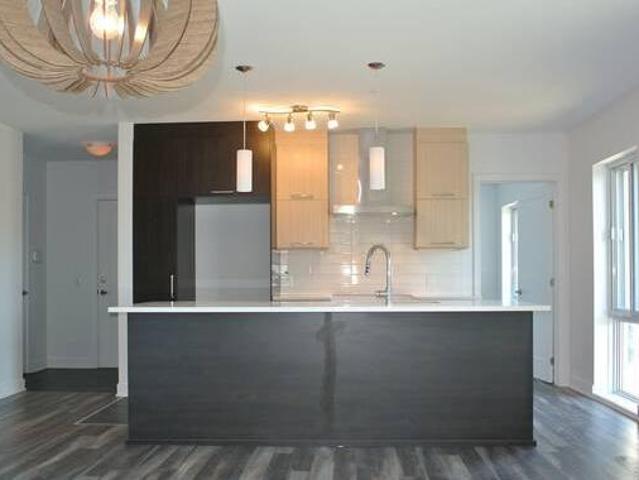 House for rent in Laval