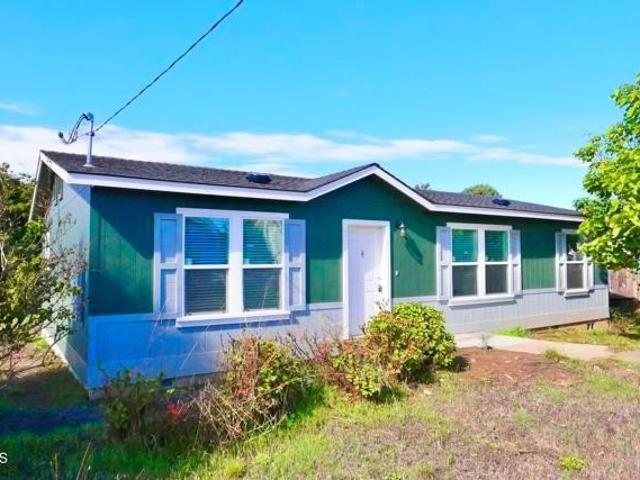 House for sale in Fort Bragg, California