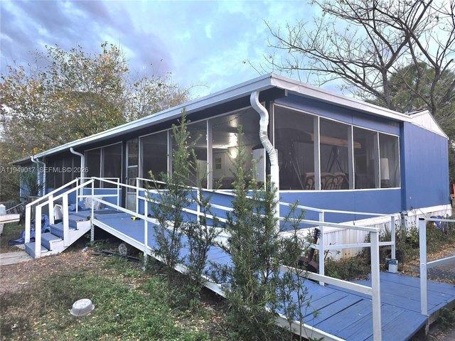 House for sale in Clewiston, Florida
