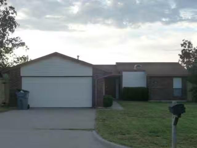 House for rent in Lawton