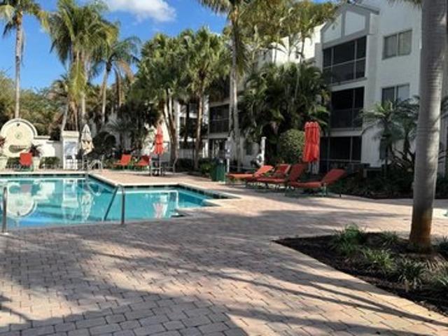 Condo for sale in Tamarac, Florida