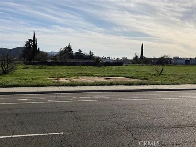 Land for sale in Banning, California