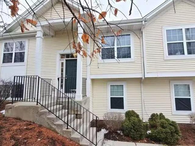 Condo for rent in Plainfield