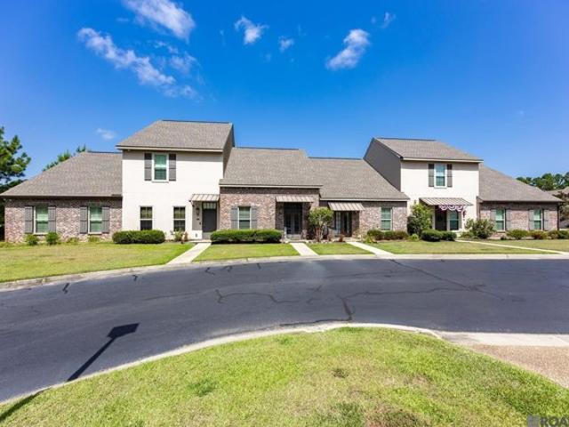 Townhouse for sale in Saint Francisville, Louisiana