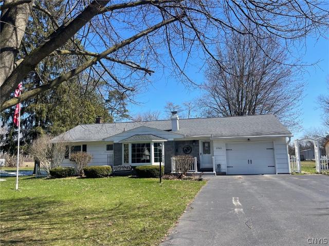 House for sale in Oneida, New York