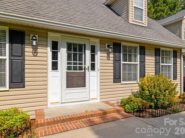 House for sale in Hickory Grove, South Carolina