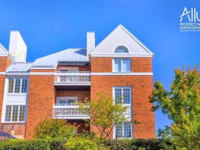 Condo for rent in Charlottesville