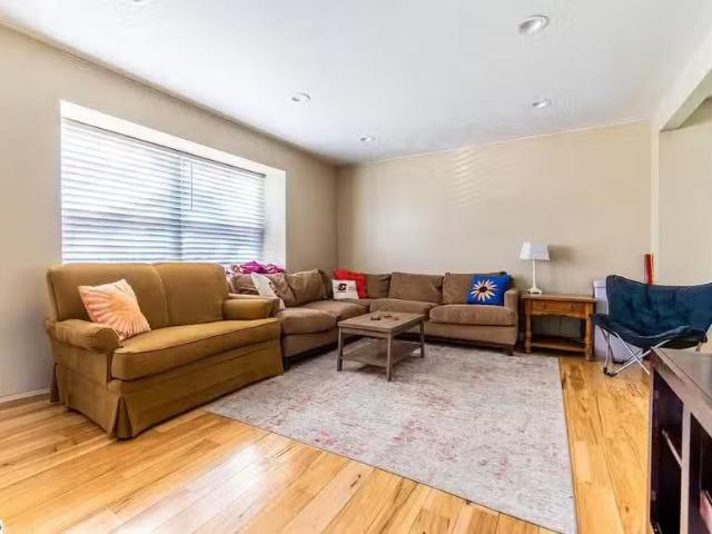 House for rent in Mount Pleasant
