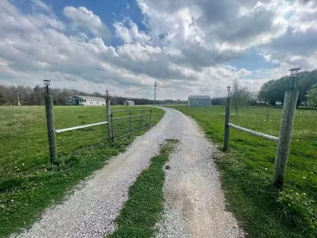 House for rent in Shelbyville