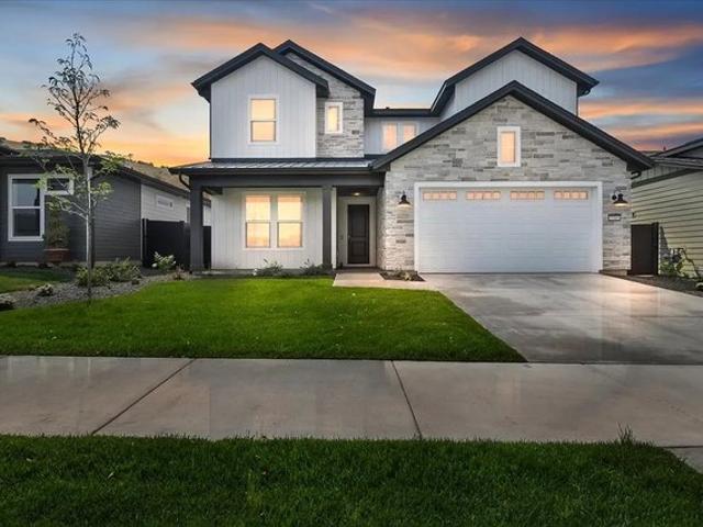 House for sale in Eagle, Idaho