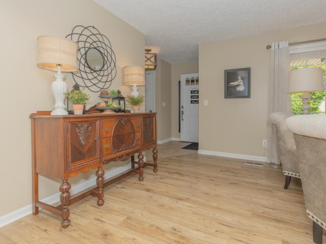House for sale in Newburgh, Indiana