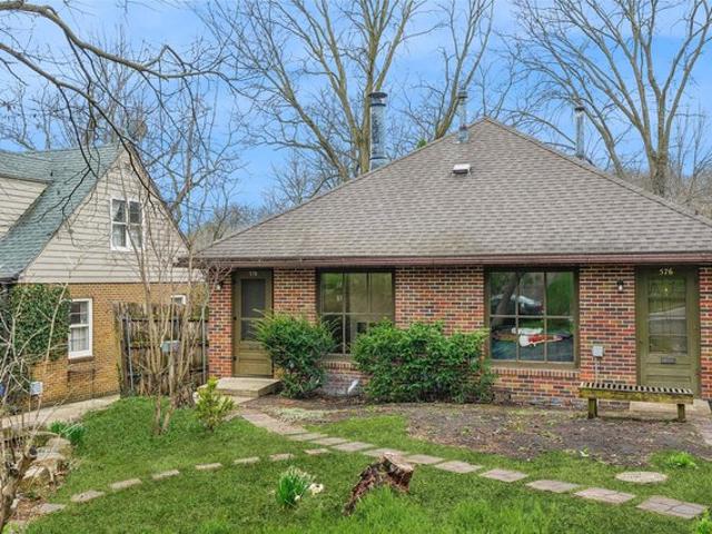 House for sale in Des Moines, Iowa