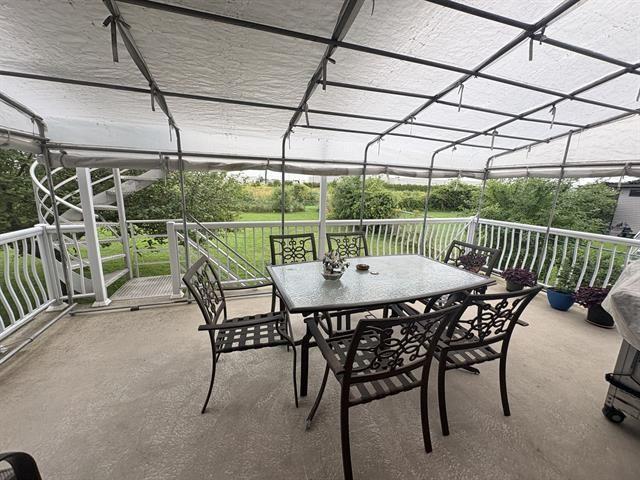 Apartment for rent in Chomedey, Quebec