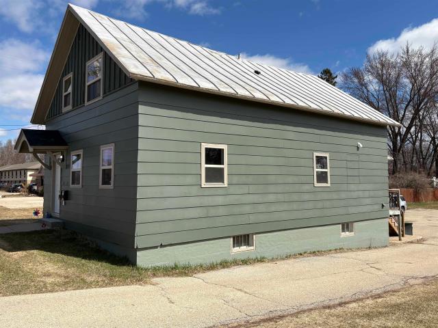 House for sale in Oconto, Wisconsin