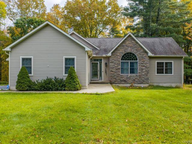 House for sale in Burlingham, Village of Bloomingburg