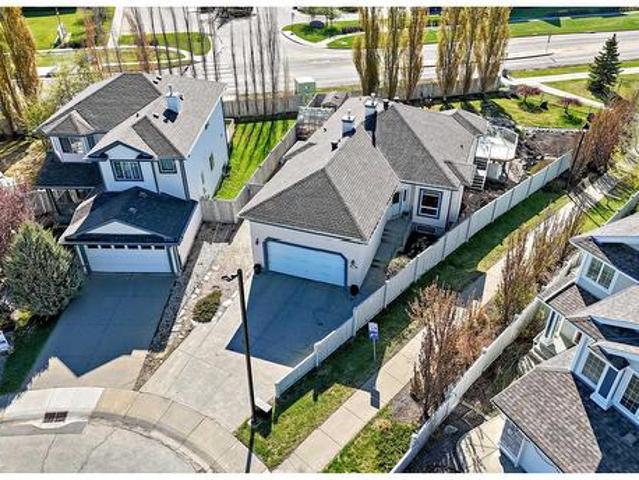 House for sale in Wedgewood, Alberta