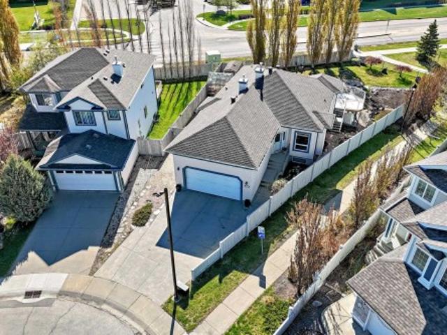 House for sale in Glastonbury, Edmonton
