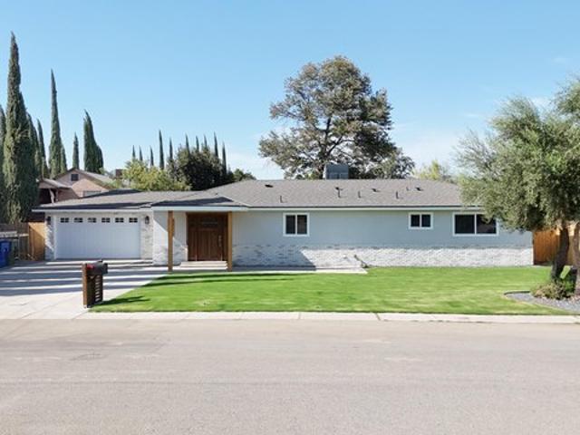 House for sale in Lemoore, California