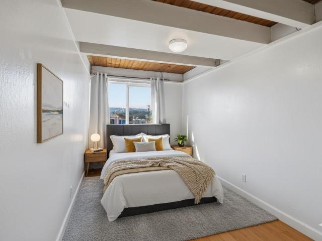 Townhouse for sale in San Mateo, California