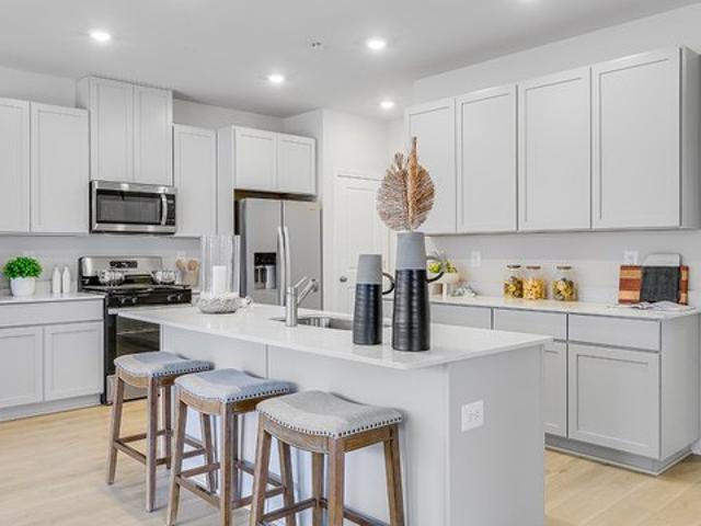 Townhouse for sale in Delaware