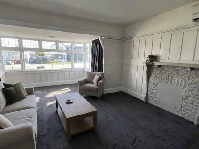 House for rent in Heathcote, Canterbury
