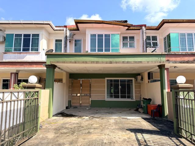Terraced House for sale in Samarahan, Kota Samarahan