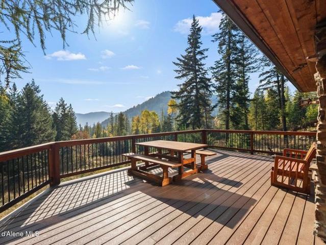 House for sale in Sagle, Idaho