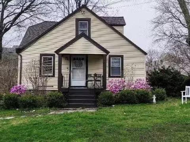 Condo for rent in Stamford