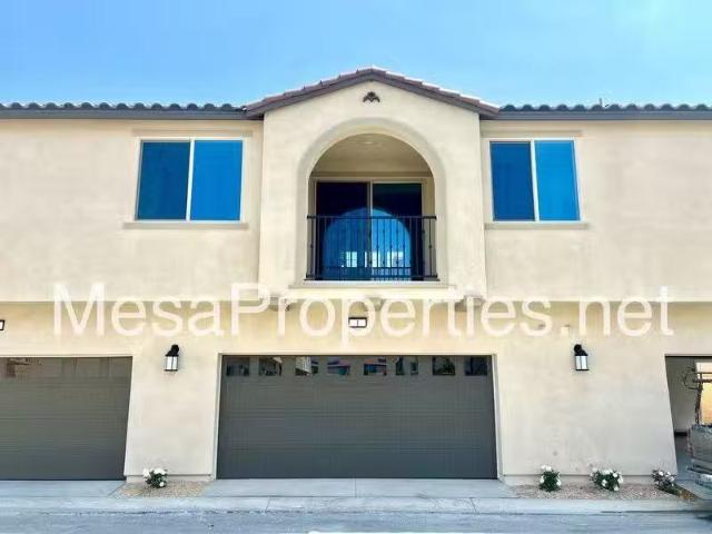 Condo for rent in Fontana