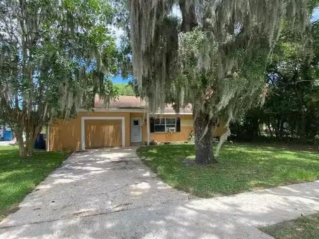 House for rent in Deltona