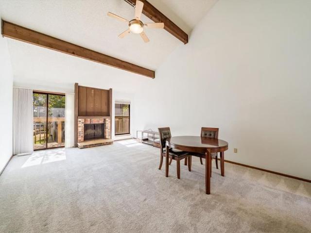 Townhouse for sale in Hills of Walden, Kansas City