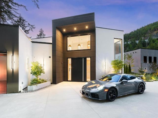 House for sale in West Vancouver, British Columbia