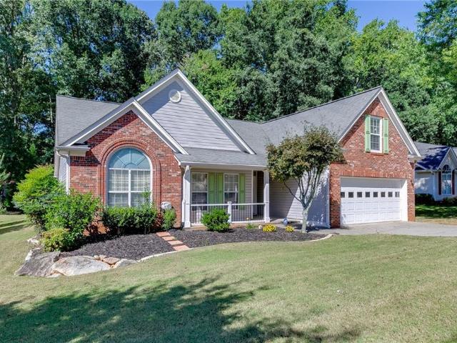 House for sale in Northwest Harbor, Buford