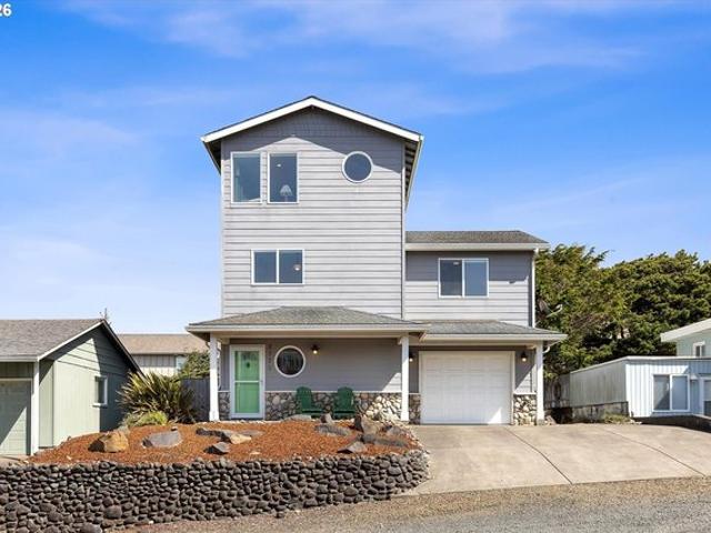 House for sale in Oregonia