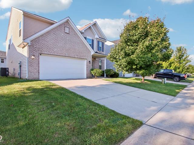 House for sale in Whitestown, Indiana