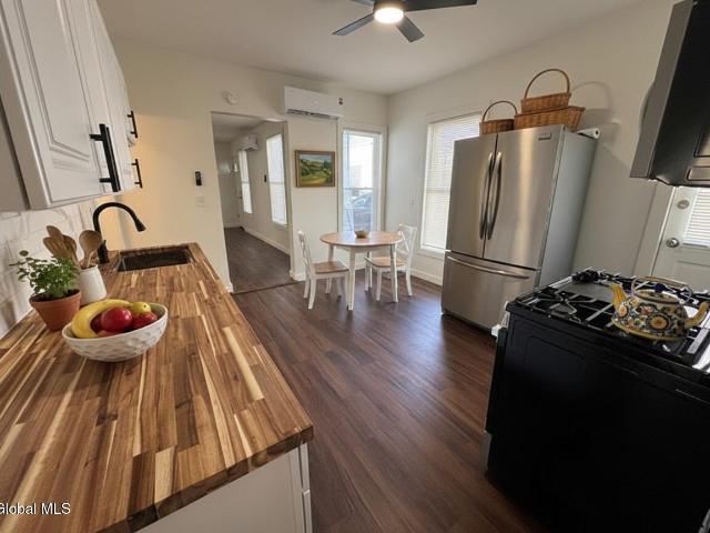 House for sale in Watervliet, New York