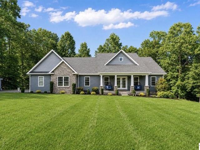 House for sale in Cecilia, Kentucky