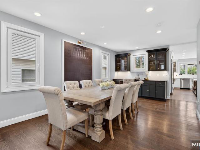 House for sale in Teaneck, New Jersey