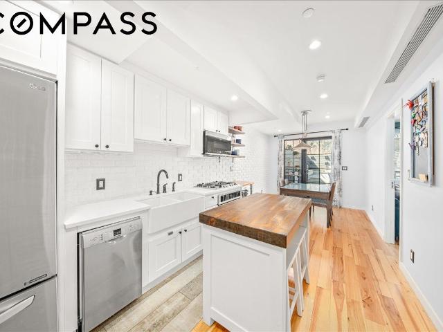 House for sale in Bedford-Stuyvesant, New York