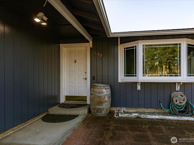 House for sale in Oak Harbor, Washington