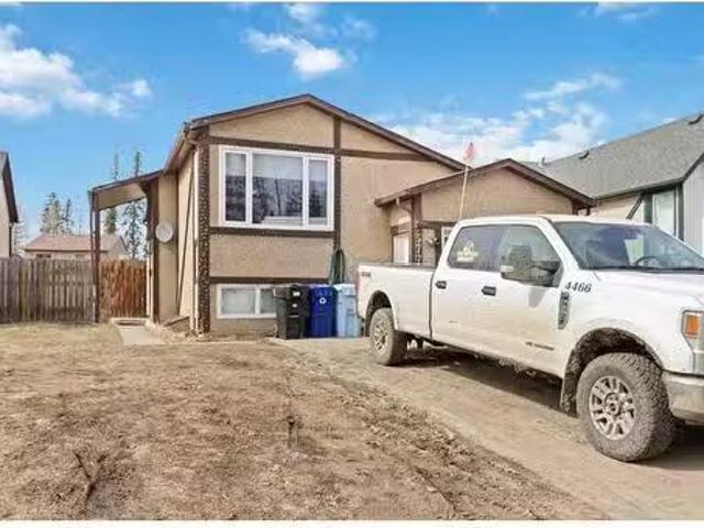 House for sale in Fort Mcmurray, Alberta