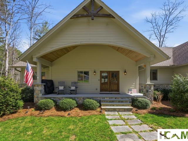 House for sale in Highlands, Jackson County