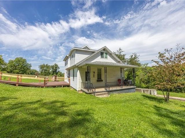 House for sale in Smithfield, Fayette County
