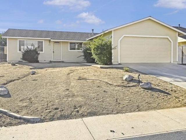 House for sale in Bluestone Estates, Dayton