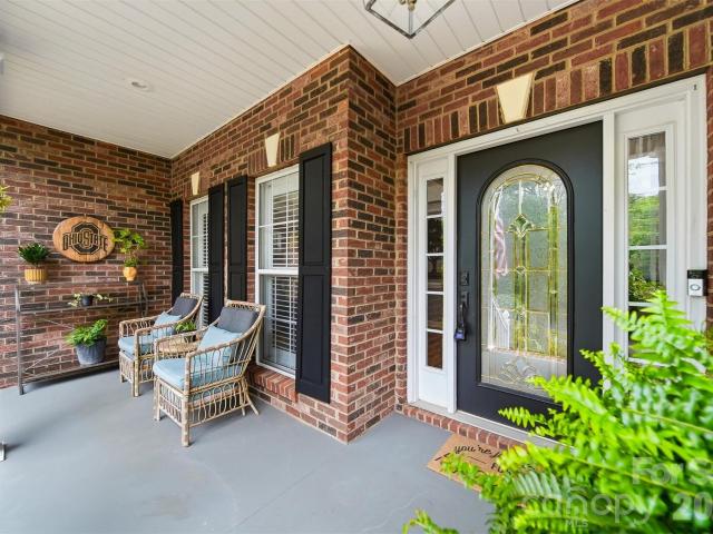 House for sale in Hickory, North Carolina