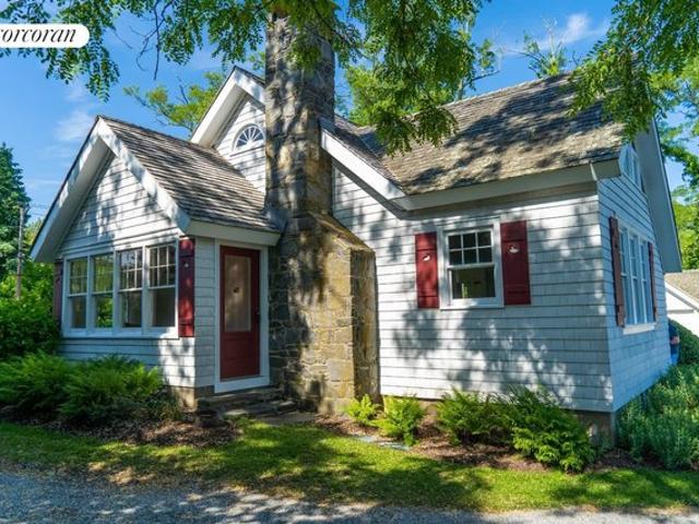 House for sale in Argyle, New York