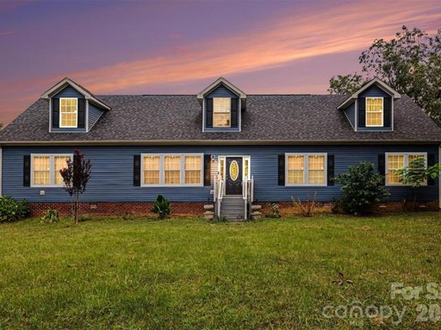 House for sale in Fort Lawn, South Carolina